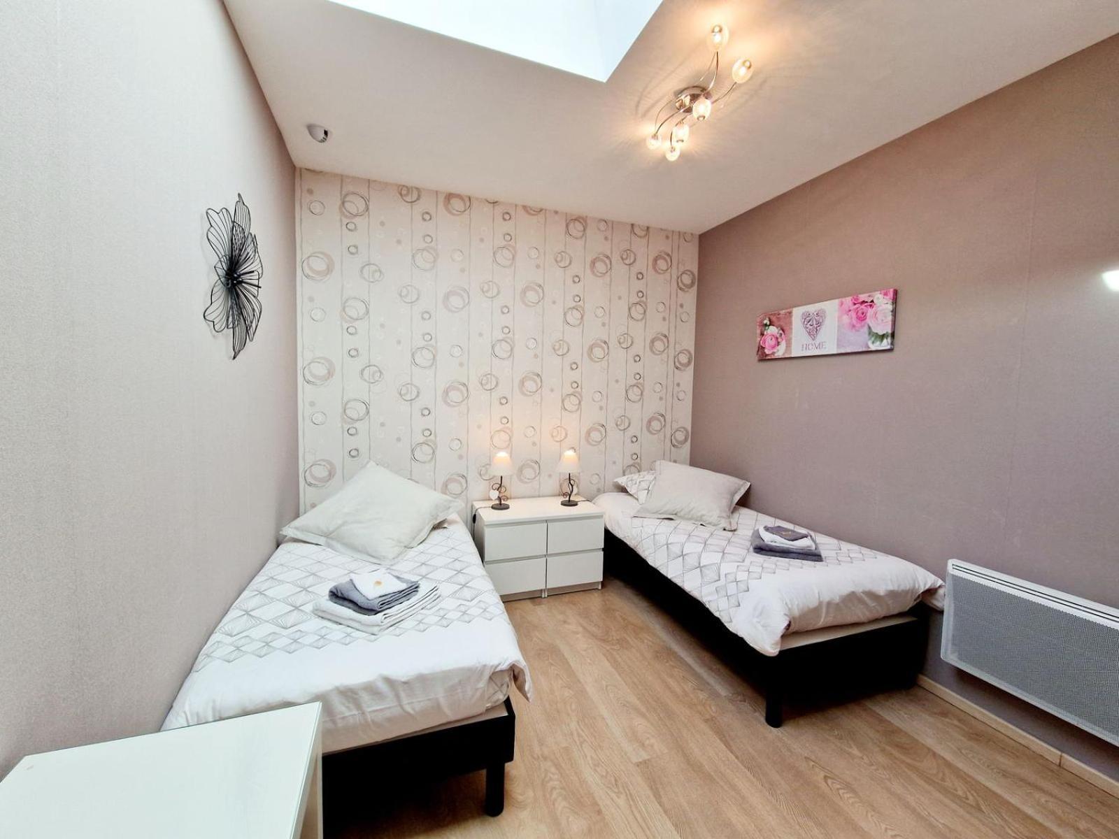 Les Jardins De La Grange Bed & Breakfast Rezonville Dış mekan fotoğraf