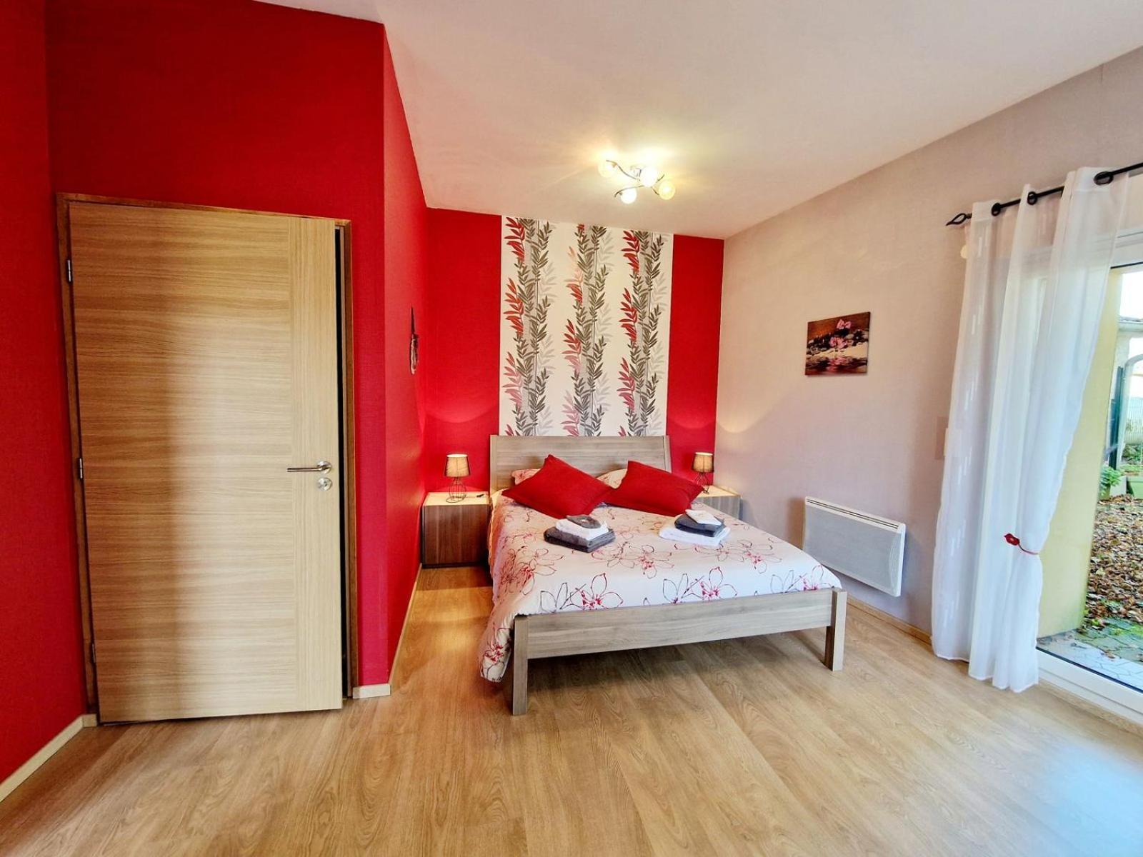 Les Jardins De La Grange Bed & Breakfast Rezonville Dış mekan fotoğraf