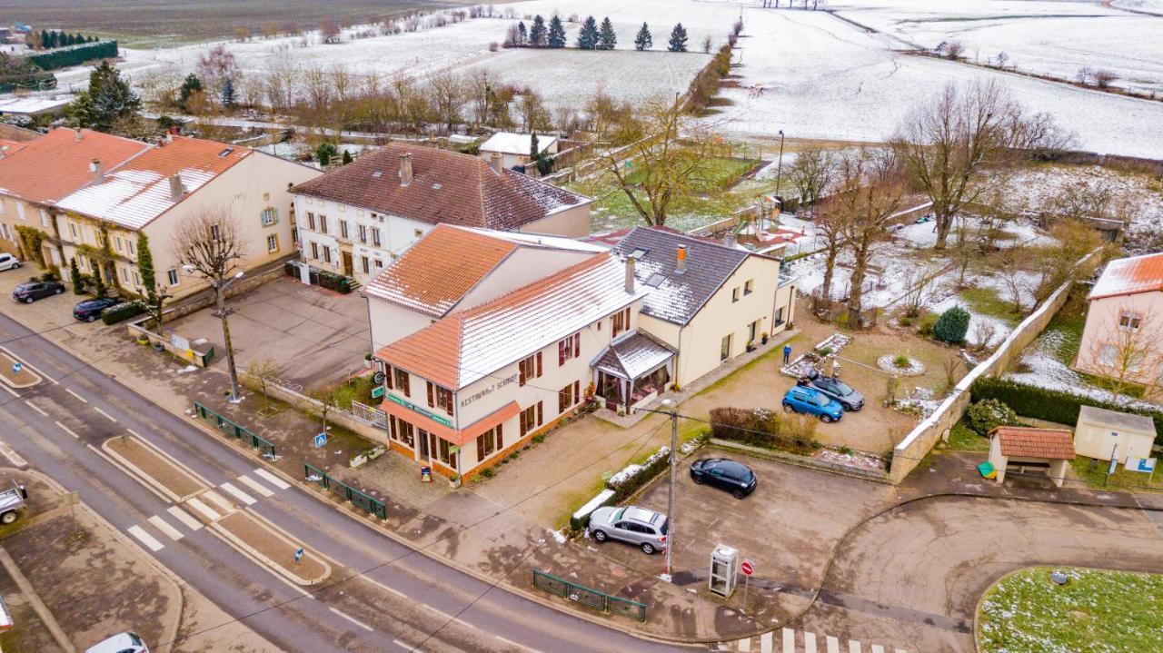 Les Jardins De La Grange Bed & Breakfast Rezonville Dış mekan fotoğraf