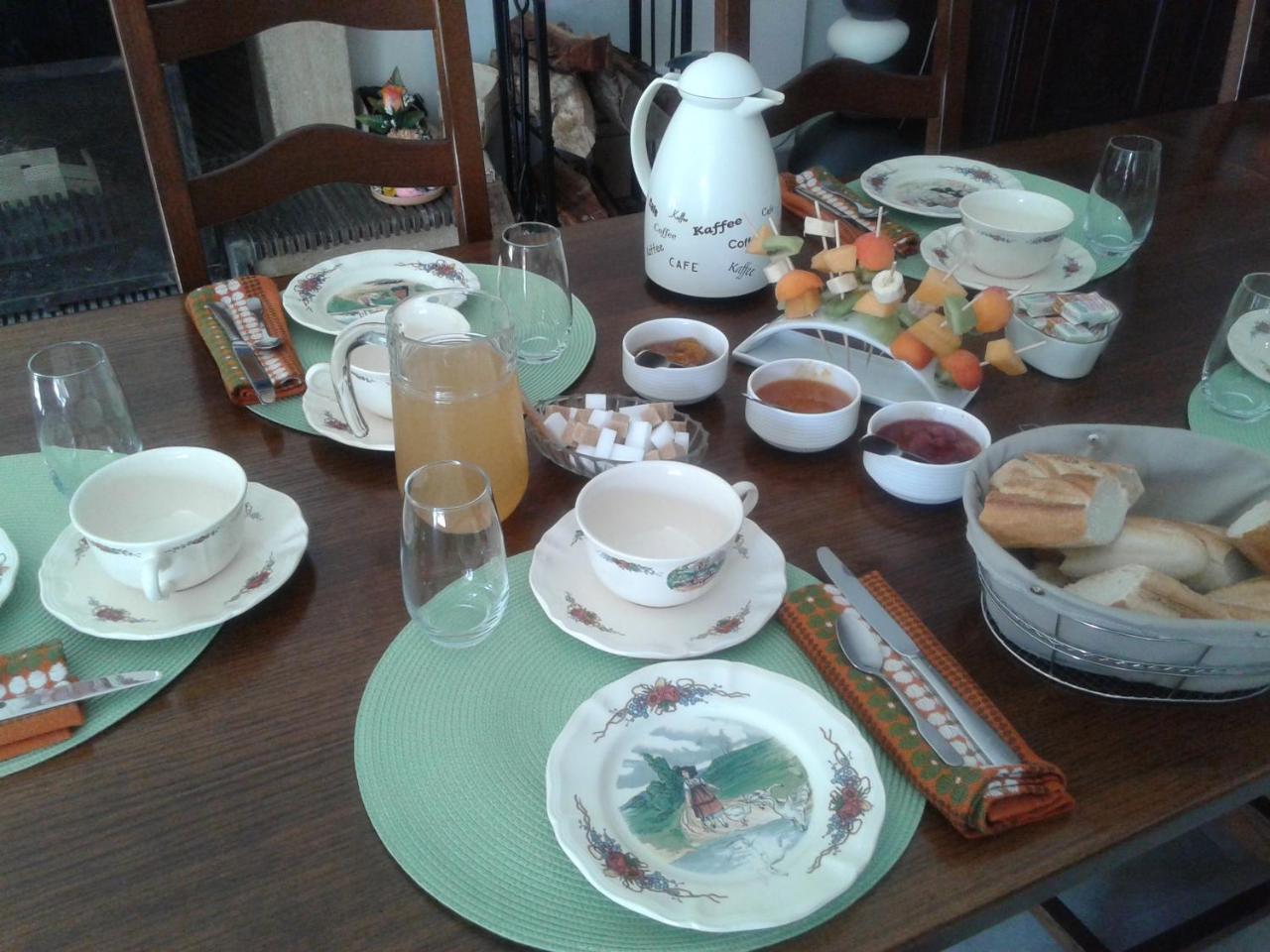 Les Jardins De La Grange Bed & Breakfast Rezonville Dış mekan fotoğraf